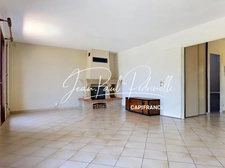 CALUIRE-ET-CUIRE Cœur Vassieux résidentiel - Maison 4 pièces, double garage 54 m², spacieux espace rangement cave , terrain plat 771 M² 