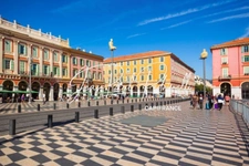 Nice – Carlone/Trotabas Universities – 2-room apartment approx. 40 m² with balcony and private parking