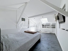 SAINT-RAPHAËL,  Duplex 3 pièces 59 m² total,  meublé et équipé parking privatif et climatisation - DPE C