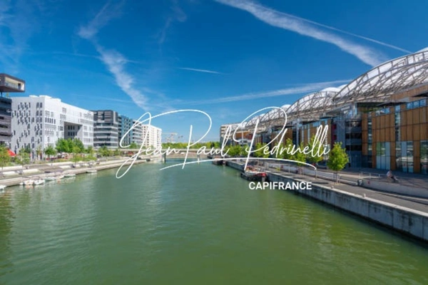 Rare Appartement Lyon 2 Cœur Confluence - T1 de 20 m² - Spécial investissement locatif - - Bail commercial LMNP géré -  Rentabilité 6,1 % - DPE B