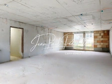  YSSINGEAUX Centre-ville – Appartement 3 pièces contemporain avec 2 terrasses, terrain, garage et parking en sous-sol