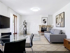 CALUIRE-ET-CUIRE Cœur Vassieux - Maison 4 pièces et spacieux double garage et espace rangement - Terrain plat 770 M²  piscinable