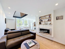 SAINT-RAPHAËL,  Duplex 3 pièces 59 m² total,  meublé et équipé parking privatif et climatisation - DPE C