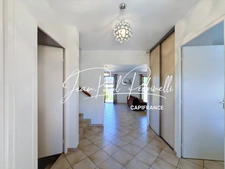 CALUIRE-ET-CUIRE – Cœur Vassieux – Villa 216 m² (101 m² Carrez et 115 m² Hors Carrez) - Terrain 770 M²  piscinable 