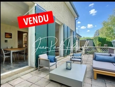 SOLD - St Genis LaVilla 177 m², 670 m² plot, 4 bedrooms - Saint-Genis-Laval residential area