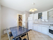 CALUIRE-ET-CUIRE – Cœur Vassieux – Villa 216 m² (101 m² Carrez et 115 m² Hors Carrez) - Terrain 770 M²  piscinable 