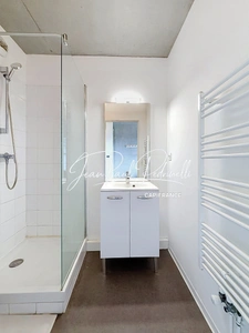 Rare Appartement Lyon 2 Cœur Confluence - T1 de 20 m² - Spécial investissement locatif - LMNP géré -  Rentabilité 6,1 % - DPE B