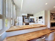 SAINT-RAPHAËL,  Duplex 3 pièces 59 m² total,  meublé et équipé parking privatif et climatisation - DPE C