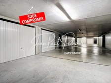 LYON 8 MERMOZ - Contemporary 2-bedroom apartment, approximately 65 m² - Energy rating B - Large balcony - Metro D - Tram T6 