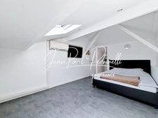 SAINT-RAPHAËL,  Duplex 3 pièces 59 m² total,  meublé et équipé parking privatif et climatisation - DPE C