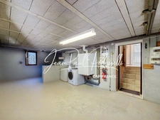 CALUIRE-ET-CUIRE – Cœur Vassieux – Villa 216 m² (101 m² Carrez et 115 m² Hors Carrez) - Terrain 770 M²  piscinable 