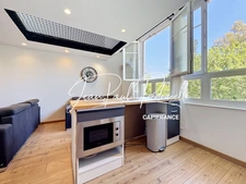 SAINT-RAPHAËL,  Duplex 3 pièces 59 m² total,  meublé et équipé parking privatif et climatisation - DPE C