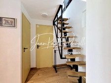 SAINT-RAPHAËL,  Duplex 3 pièces 59 m² total,  meublé et équipé parking privatif et climatisation - DPE C
