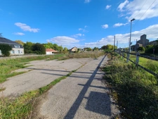 Grand terrain à bâtir de 10 774 m² NERONDES (18)