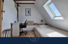 Maison de caractère au cœur d'un village ligérien - Volumes, charme et multiples possibilités