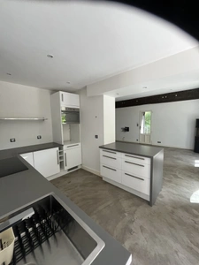Propriété Moulin à 422 m² ROCHESERVIERE (85)