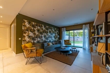Architect-designed villa in the heart of a pine forest — Secure estate north of Montpellier