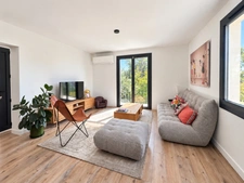 SAINT-CLÉMENT-DE-RIVIÈRE – MAISON RÉNOVÉE DE 145 M² AVEC PISCINE SUR UN TERRAIN DE 840 M²