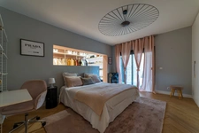 Architect-designed villa in the heart of a pine forest — Secure estate north of Montpellier
