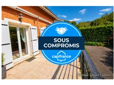 Opportunité à saisir, maison individuelle  90M2 ,3 chambres ,au calme, avec jardin et piscine. 