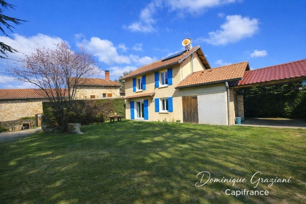 Un havre de paix sur 1500 m² de terrain – charme et tranquillité absolue à Leignecq (42380)