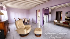 Maison plain-pied 90 m²+pièce 25M2 en rez de jardin – Terrain 2400 m² – Piscine – Sous-sol complet – Vue dégagée – Aurec-sur-Loire