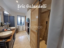 RARE À LA VENTE – RDC DE VILLA AVEC JARDIN PRIVATIF AU CŒUR DE PROPRIANO (20)