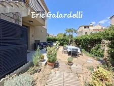 RARE À LA VENTE – RDC DE VILLA AVEC JARDIN PRIVATIF AU CŒUR DE PROPRIANO (20)