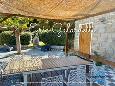 A VENDRE opportunité rare Magnifique Villa de caractère en pierres de taille de 7 pièces sur terrain arboré de 2500m2  au pied de la plage de Portigliolo, à BELVEDERE CAMPOMORO (20)