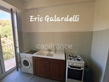 A vendre Appartement 3 pèces de caractère en pierres de taille au cœur de SAINTE LUCIE DE TALLANO (20)