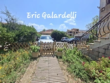 RARE À LA VENTE – RDC DE VILLA AVEC JARDIN PRIVATIF AU CŒUR DE PROPRIANO (20)