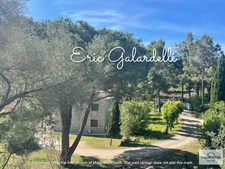 A VENDRE opportunité rare Magnifique Villa de caractère en pierres de taille de 7 pièces sur terrain arboré de 2500m2  au pied de la plage de Portigliolo, à BELVEDERE CAMPOMORO (20)