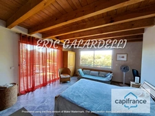 A VENDRE SUPERBE VILLA d’architecte bioclimatique 5 pièces, vue mer et vallée, belles finitions idéale et chaleureuse pour toute la famille, CASALABRIVA CORSE DU SUD (20)