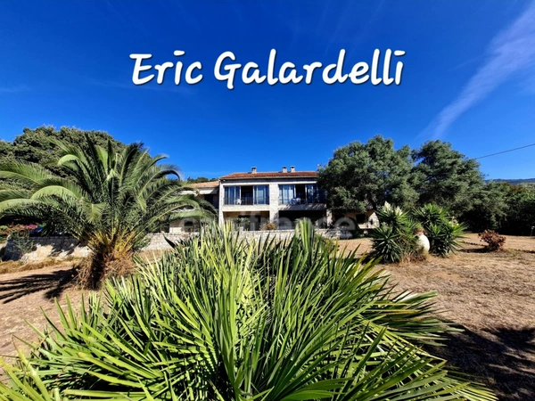 Propriete à vendre : Demeure de charme vue mer & fort potentiel d'extension hôtelière — Olmeto / Golfe du Valinco 17 pièces OLMETO (20)