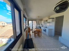 PORT DE PROPRIANO  : Votre appartement  3 pièces en duplex lumineux et calme sur cour en plein centre ville, plage et port au pied, idéal primo accédent,investissement locatif où résidence secondaire 