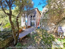 EXCEPTIONNEL A VENDRE :Maison d’architecte bioclimatique 6 pièces  avec atelier d'artiste — 155 m² — magnifique vue vallée, entre mer et montagne à Sainte Lucie de Tallano  (20)A voir absolument!