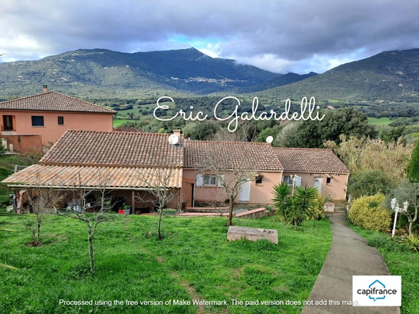 A VENDRE Ensemble immobilier locatif de 3 appartements T2 en rez-de-jardin sur la commune de VIGGIANELLO (20) proche plage et Propriano