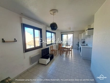 PORT DE PROPRIANO  : Votre appartement  3 pièces en duplex lumineux et calme sur cour en plein centre ville, plage et port au pied, idéal primo accédent,investissement locatif où résidence secondaire 