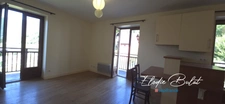 Appartement T3 avec balcons, cave, parking et copropriété sécurisée à SAINT GEORGES D'HURTIERES