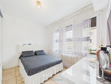 ALBERTVILLE (73)- Grand Appartement Familial avec 4 Balcons – 120 m² – Centre-Ville avec Ascenseur