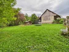 SAINT VITAL (73) Terrain coup de cœur – 1 493 m² avec chalets et ruisseau