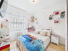 ALBERTVILLE (73)- Grand Appartement Familial avec 4 Balcons – 120 m² – Centre-Ville avec Ascenseur