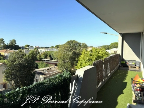 Appartement à vendre 4 pièces LUNEL (34)