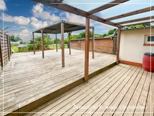 CHARME, CONFORT ET PRESTATIONS COMPLETES A CRESSONSACQ
