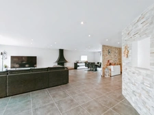 Superbe maison contemporaine de plain-pied aux portes de Compiègne, bien rare dans un secteur trés recherché