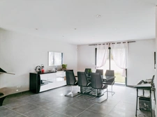 Superbe maison contemporaine de plain-pied aux portes de Compiègne, bien rare dans un secteur trés recherché