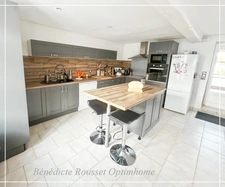 CHARME, CONFORT ET PRESTATIONS COMPLETES A CRESSONSACQ