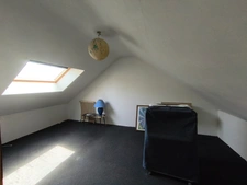 GUIPRY-MESSAC - Maison 7 p, 5 chambres, dépendances, jardin, pré sur terrain de plus de 1 hectare !