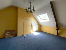 GUIPRY-MESSAC - Maison 7 p, 5 chambres, dépendances, jardin, pré sur terrain de plus de 1 hectare !