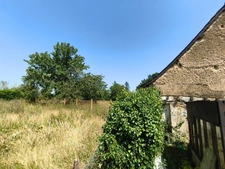 LIEURON 35550 - Maison à rénover avec four à pain, dépendance, terrain de 8000 m².
